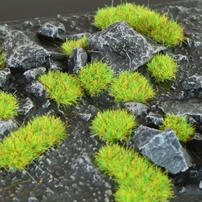 Bright Green Tufts, 2mm, WILD